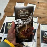 شکلات لینت مدل لیندور - تلخ 60%LINDT