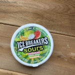 قرص خوشبوکننده دهان ice breakers با طعم چند میوه