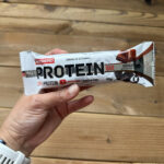 پروتئین بار نوترند Nutrend طعم شکلاتی