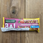 غلات بار باکالند توت فرنگی و کینوا cereal bar bakalland