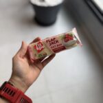 انرژی بار جو دو سر طعم کرن بری OAT BAR Cranberries