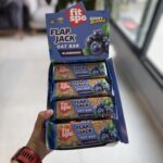 جو دو سر بار با طعم بلوبری OAT BAR FLAP JACK